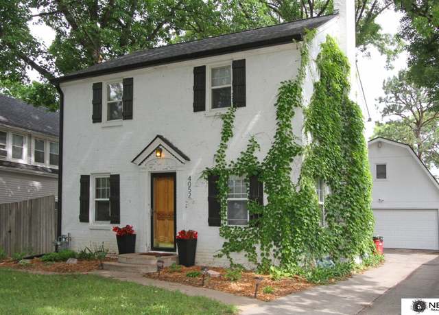 Property at 4052 Washington St, Lincoln, NE 68506, 3 beds, 1.5 baths