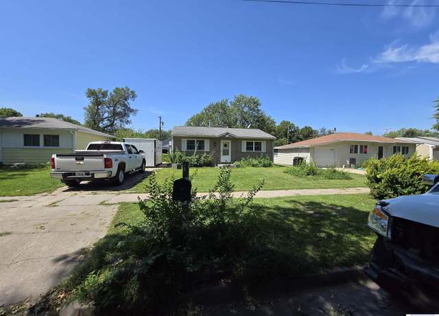 Property at 1311 N 55th St, Lincoln, NE 68504, 2 beds, 1 bath