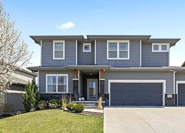 Property at 8711 S 169th St, Omaha, NE 68136, 4 beds, 2.5 baths