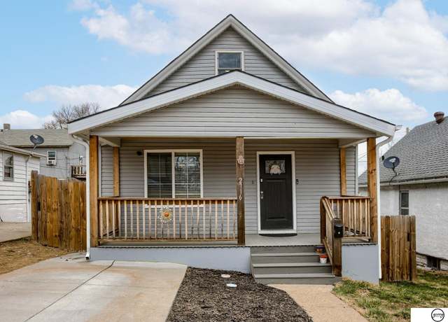 Property at 2716 Shirley St, Omaha, NE 68105, 2 beds, 3 baths