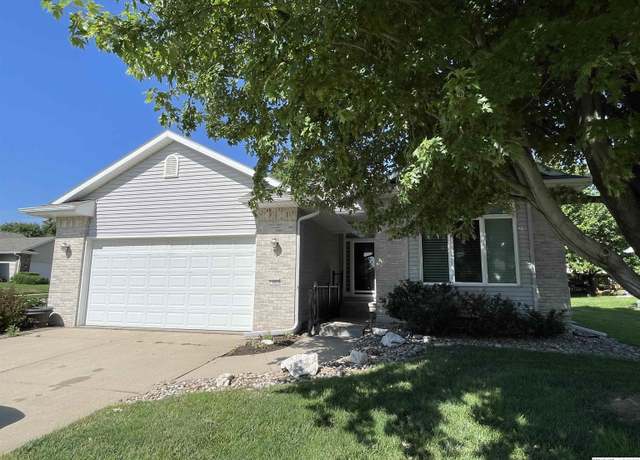 Property at 13803 Sahler St, Omaha, NE 68164, 2 beds, 2.5 baths