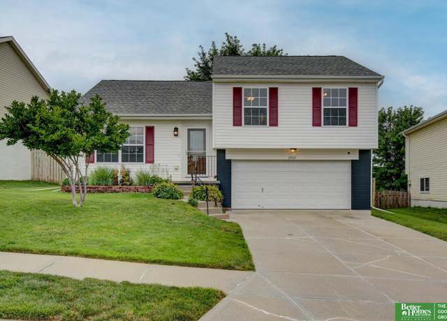Property at 17857 Josephine St, Omaha, NE 68136, 3 beds, 2 baths