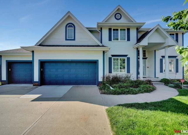 Property at 6618 N 157 Cir, Omaha, NE 68116, 5 beds, 4.5 baths