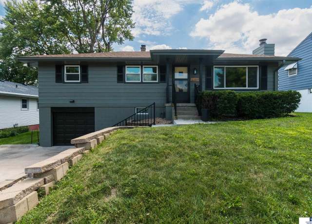 Property at 8209 Arbor St, Omaha, NE 68124, 3 beds, 2 baths