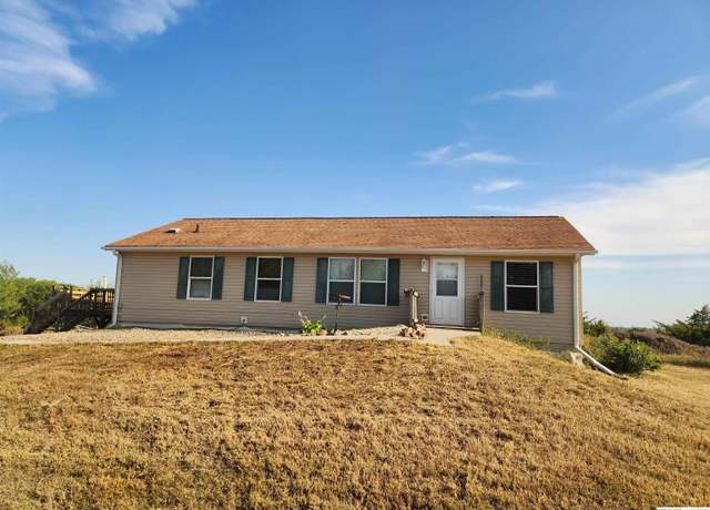 Property at 13065 U.s. 34, Malcolm, NE 68402, 3 beds, 2 baths