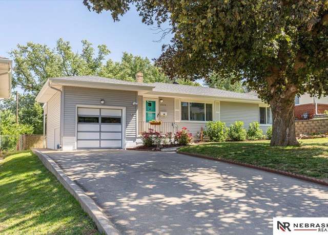 Property at 4424 Frederick St, Omaha, NE 68105-3343, 3 beds, 1.5 baths