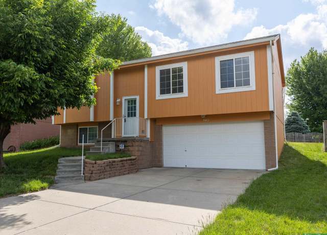 Property at 5413 S 190th St, Omaha, NE 68135, 3 beds, 2 baths