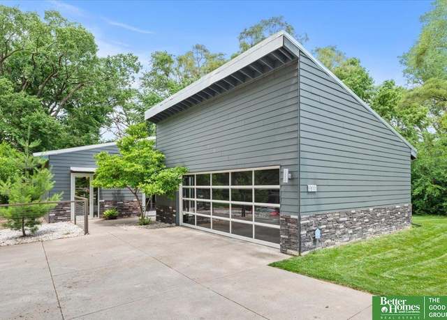 Property at 5510 N 83 St, Omaha, NE 68134, 3 beds, 2.5 baths