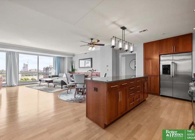 Property at 200 S 31st Ave #4704, Omaha, NE 68131, 2 beds, 2 baths
