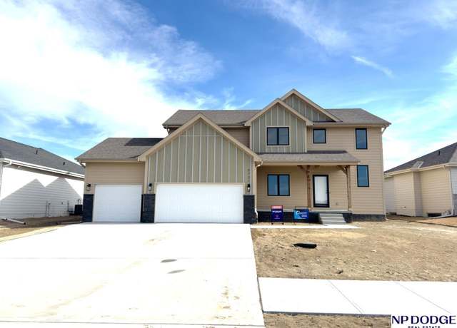 Property at 5731 Kestrel Pkwy, Elkhorn, NE 68022, 4 beds, 2.5 baths
