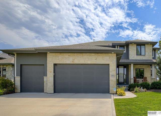 Property at 1615 S 221st Cir, Elkhorn, NE 68022, 5 beds, 4.5 baths