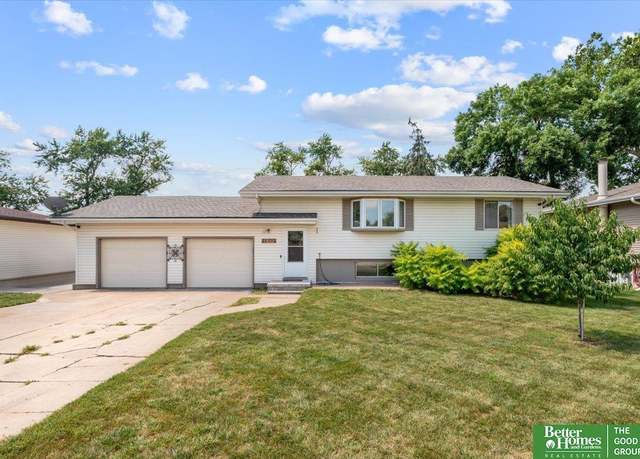 Property at 7012 S 53 St, Omaha, NE 68157, 2 beds, 2 baths