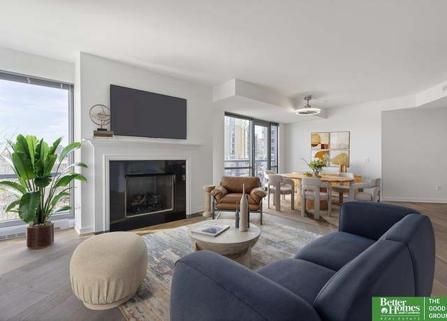 Property at 200 S 31 Ave #4209, Omaha, NE 68131, 2 beds, 2.5 baths