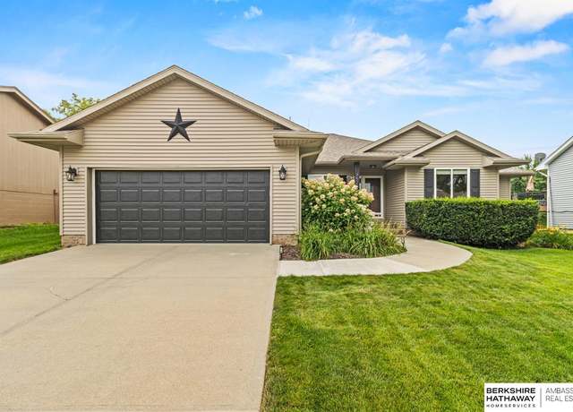 Property at 7525 Vane St, Omaha, NE 68122, 3 beds, 3 baths