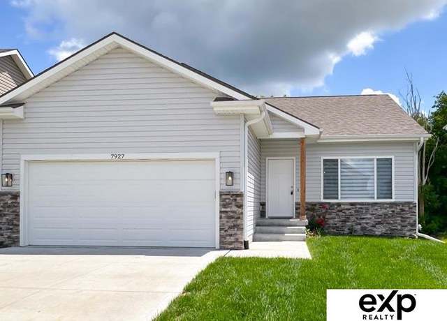 Property at 7927 N 93rd St, Omaha, NE 68122, 4 beds, 3 baths