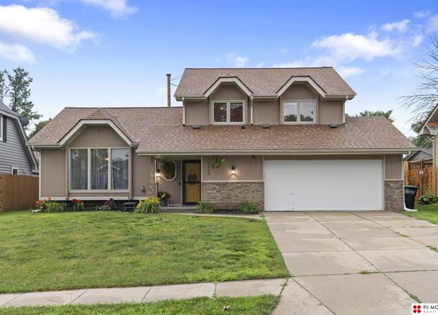 Property at 15409 Garfield St, Omaha, NE 68144, 3 beds, 2 baths