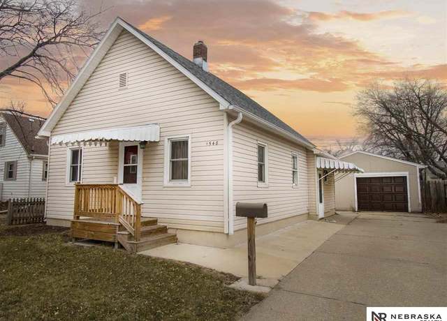 Property at 1548 E 5 St, Fremont, NE 68025-5343, 2 beds, 1 bath