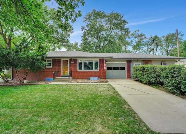 Property at 1301 N 64th St, Lincoln, NE 68505, 3 beds, 2 baths