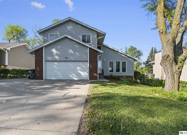 Property at 1407 Cherry Tree Ln, Papillion, NE 68133, 5 beds, 2.5 baths