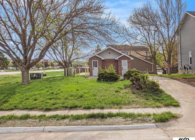 Property at 4105 S 148th St, Omaha, NE 68137-0000, 1 bed