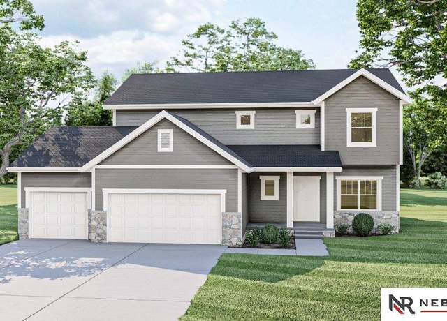 Property at 11902 S 109th St, Papillion, NE 68046, 4 beds, 2.5 baths