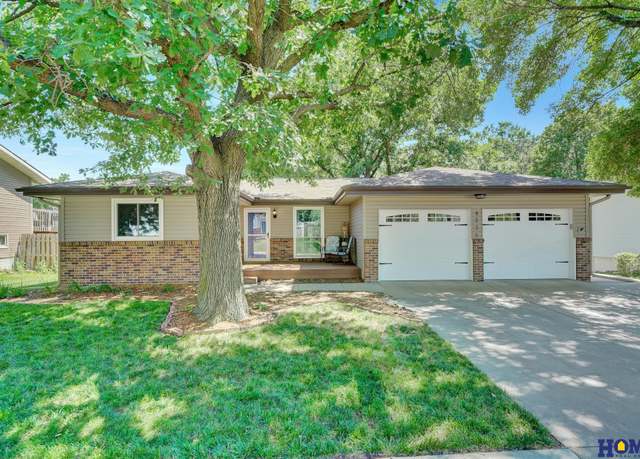 Property at 4235 Browning St, Lincoln, NE 68516, 3 beds, 2 baths