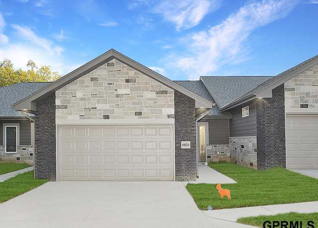Property at 1603 Jefferson Ct, Bellevue, NE 68005, 3 beds, 2.5 baths