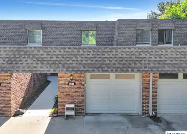 Property at 3586 Neerpark Dr, Lincoln, NE 68506, 3 beds, 1.5 baths