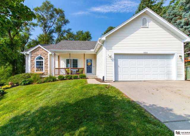 Property at 8120 N 37th St, Omaha, NE 68112, 3 beds, 2.5 baths