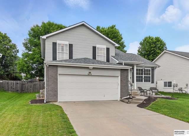 Property at 16504 Patrick Ave, Omaha, NE 68116, 3 beds, 2 baths