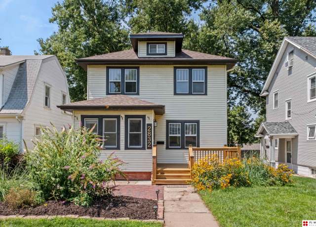 Property at 2832 S 31st St, Omaha, NE 68105-0000, 3 beds, 1 bath