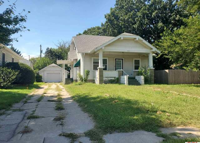 Property at 1939 N Broad St, Fremont, NE 68025-0000, 2 beds, 2 baths