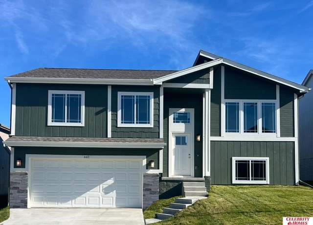 Property at 6611 N 168 Ave, Omaha, NE 68116, 3 beds, 2 baths