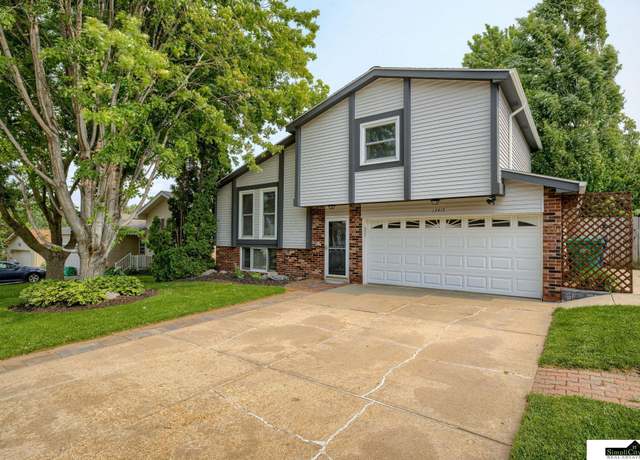 Property at 13415 Josephine St, Omaha, NE 68138, 2 beds, 1.5 baths