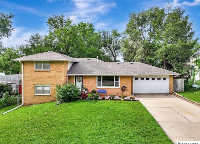 Property at 2225 Stockwell St, Lincoln, NE 68502, 4 beds, 2.5 baths