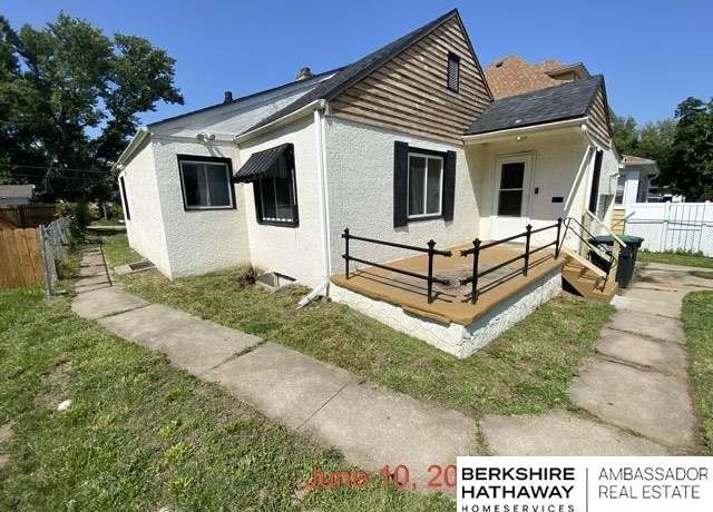 Property at 3178 Fowler Ave, Omaha, NE 68111, 2 beds, 1 bath