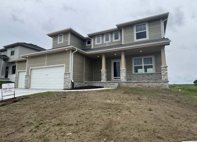 Property at 20634 Kansas Ave, Elkhorn, NE 68022, 5 beds, 2.5 baths