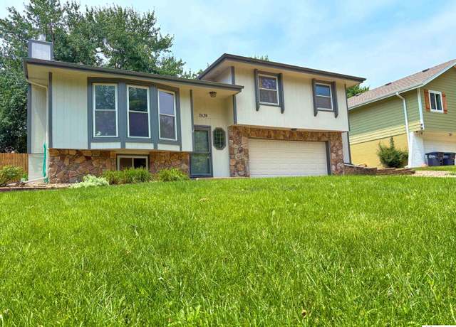 Property at 2628 N 141st Ave, Omaha, NE 68164, 3 beds, 2.5 baths