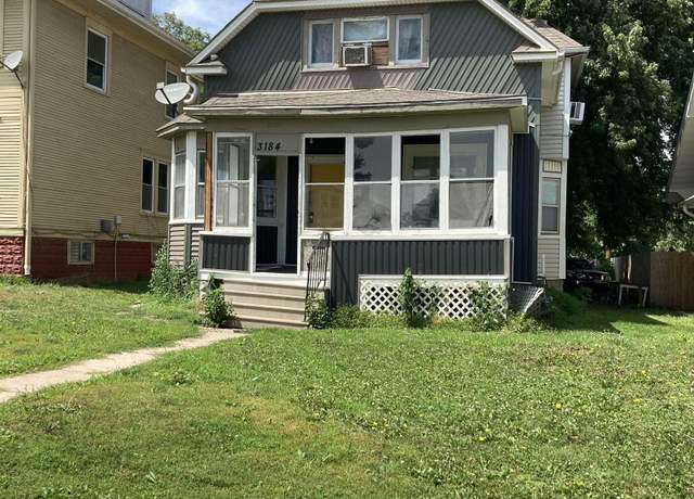 Property at 3184 Larimore Ave, Omaha, NE 68111, 2 beds, 1 bath