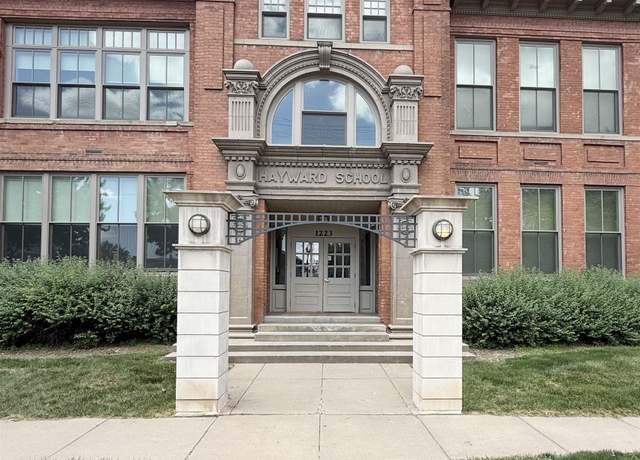 Property at 1223 N 9th St St #110, Lincoln, NE 68508, 1 bed, 1 bath