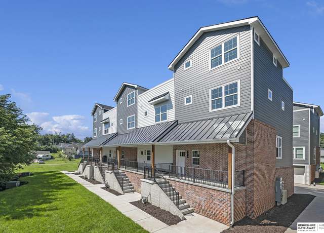 Property at 1917 Dahlman Rows Plz, Omaha, NE 68108, 2 beds, 2.5 baths