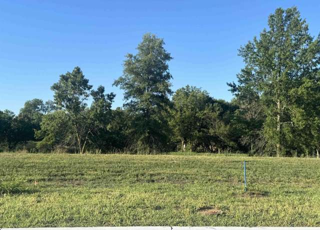 Property at 1915 Willow Ln, Crete, NE 68333
