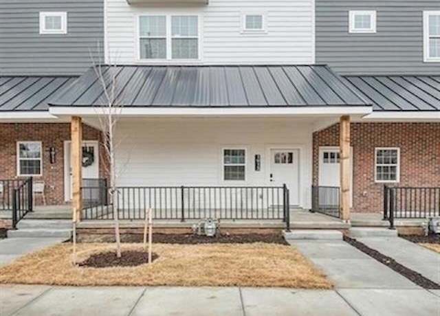 Property at 1921 Dahlman Rows Plz, Omaha, NE 68108, 2 beds, 2.5 baths