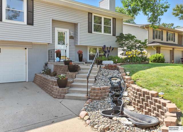 Property at 2528 N 142nd St, Omaha, NE 68164, 3 beds, 2.5 baths