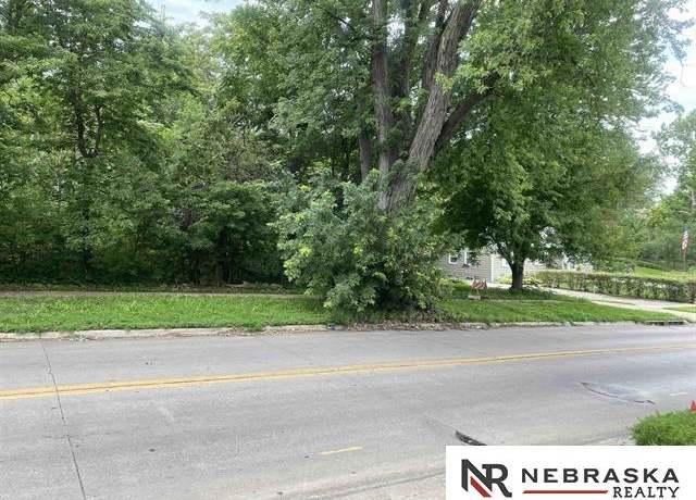 Property at 6324 N 36th Ave, Omaha, NE 68111