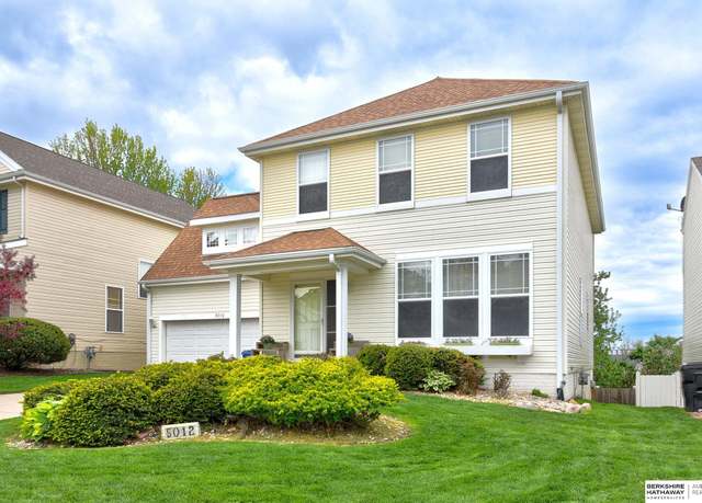 Property at 5012 S 194th St, Omaha, NE 68135, 4 beds, 2.5 baths