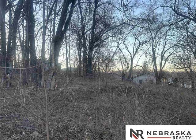 Property at 6501 N 37 St, Omaha, NE 68112