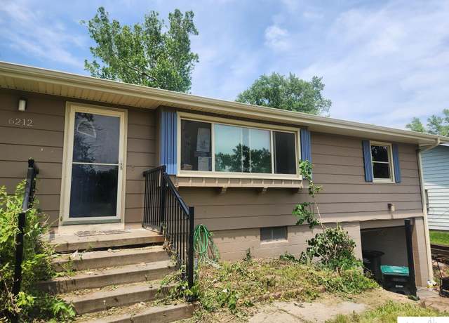 Property at 6212 Fort St, Omaha, NE 68104, 3 beds, 1 bath