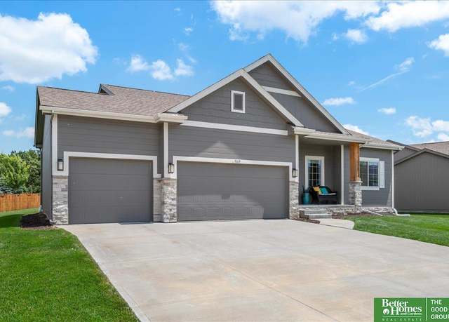 Property at 5169 N 179 Ave, Omaha, NE 68116, 3 beds, 2 baths