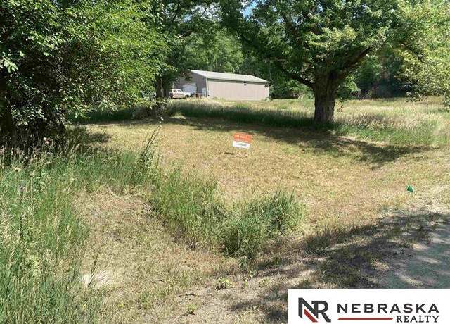 Property at 7409 N 42nd St, Omaha, NE 68111